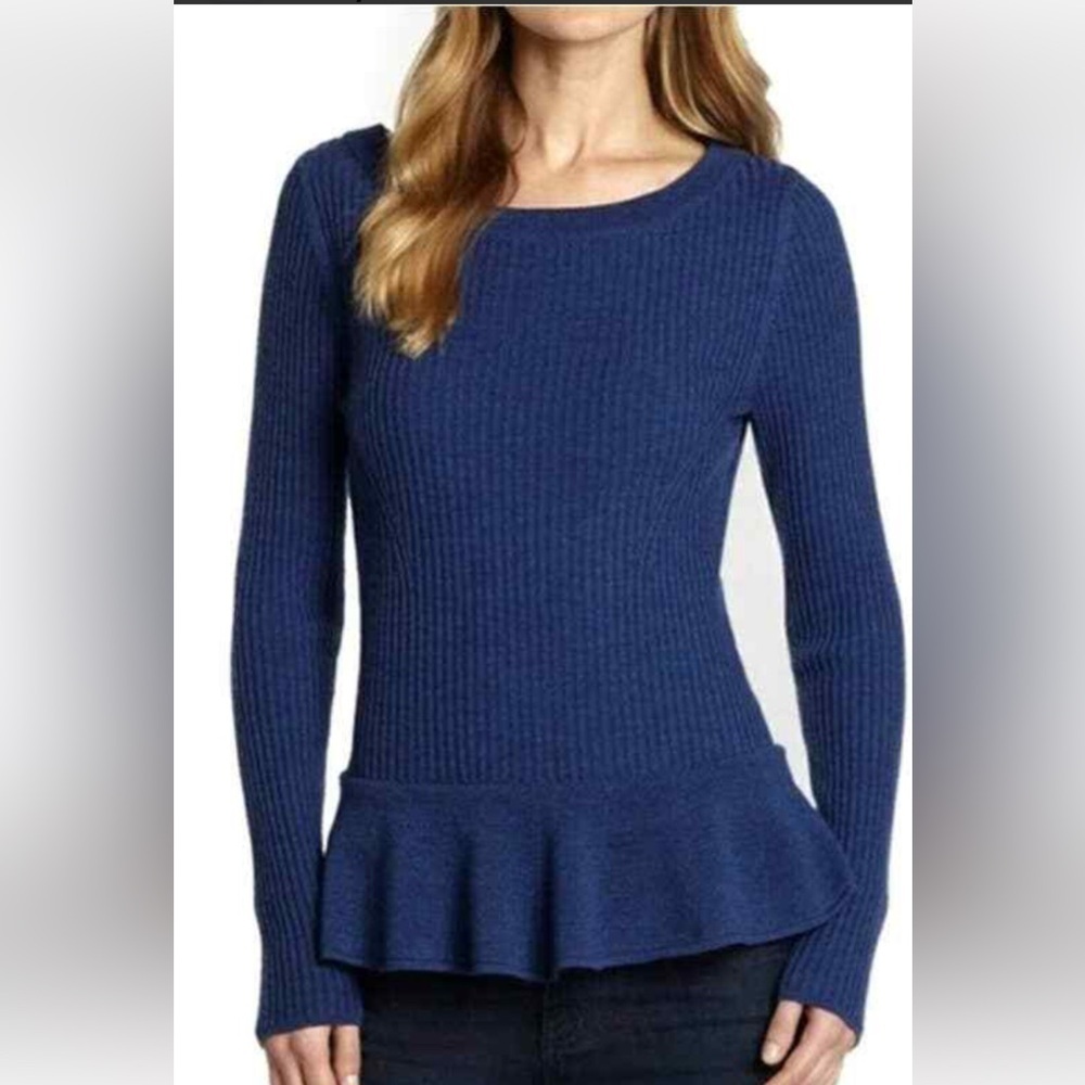 Tory Burch Navy Blue Crew Neck merino wool Sweater. L